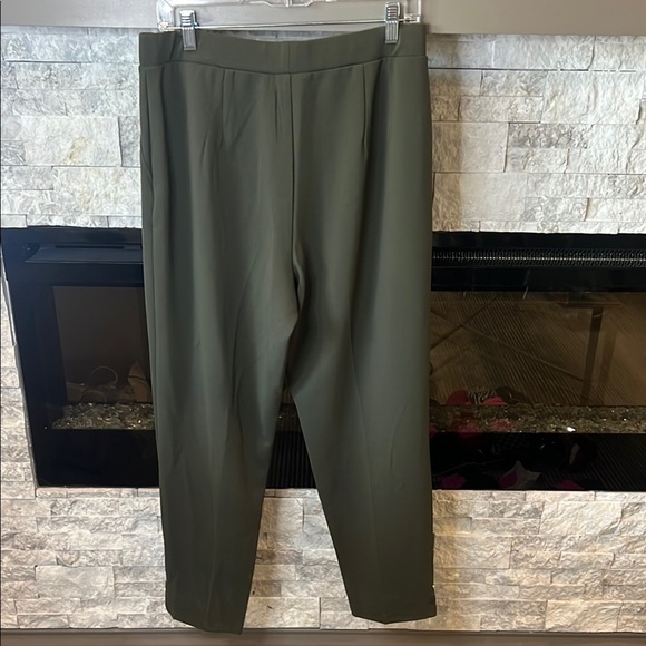 Michael Kors Military/Camo Green Elastic Waist Pants size Large NWT - Picture 8 of 13
